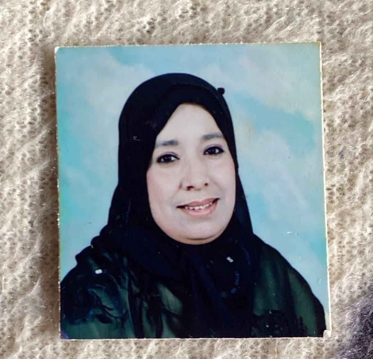 Hayat R.