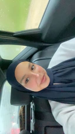 Hiba L.