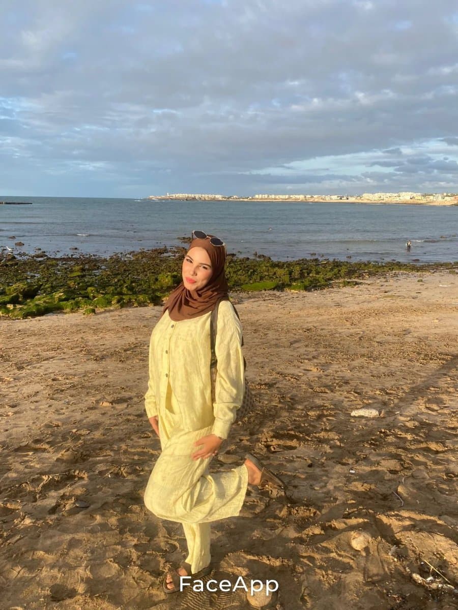 Nouhaila h.