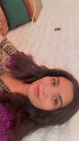 Houda R.