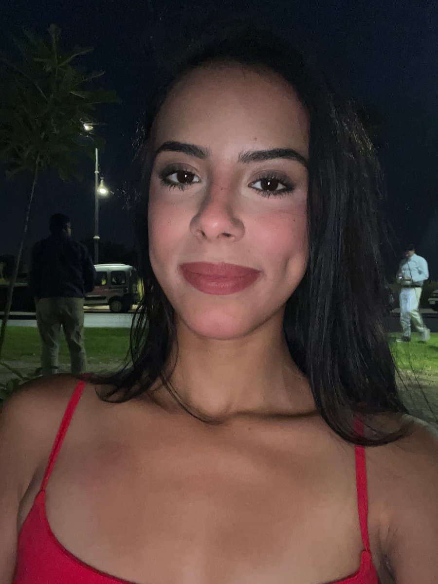 Hiba E.