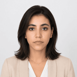 OUMAÏMA M.